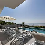 Inmitten Der In Ruhiger Lage By Interhome Makarska