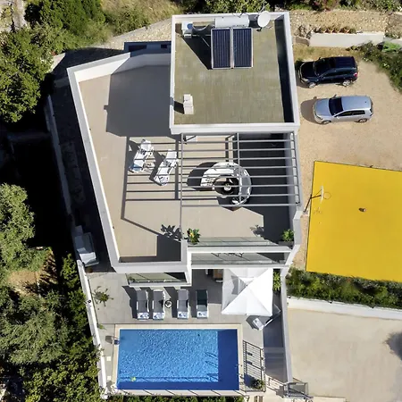 Inmitten Der In Ruhiger Lage By Interhome Holiday home Makarska