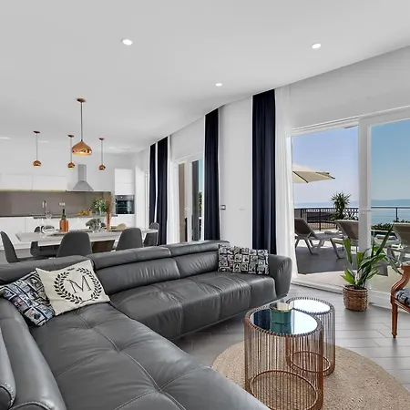Inmitten Der In Ruhiger Lage By Interhome Makarska