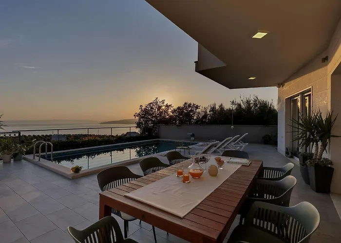 Inmitten Der In Ruhiger Lage By Interhome * Makarska